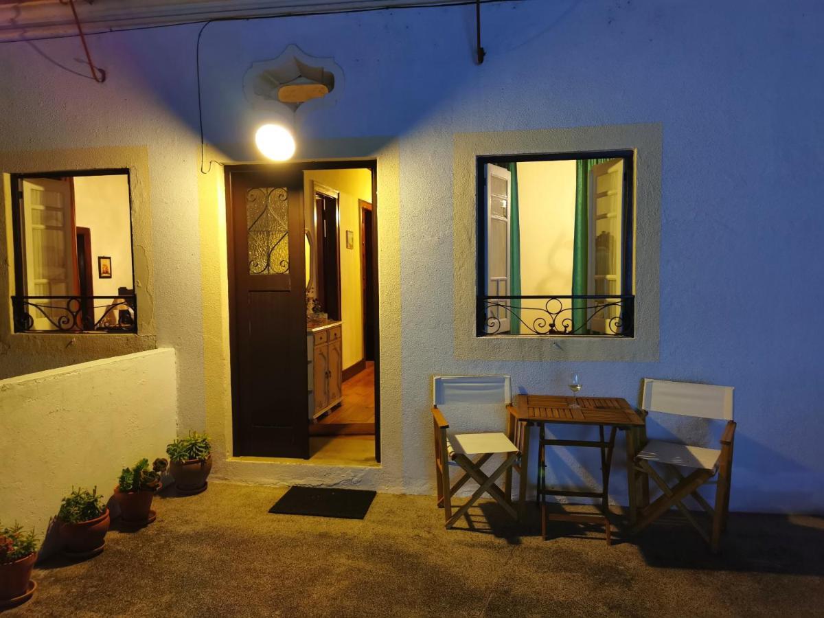 Casa Do Sr. Falcao 미란다 두 코르부 외부 사진